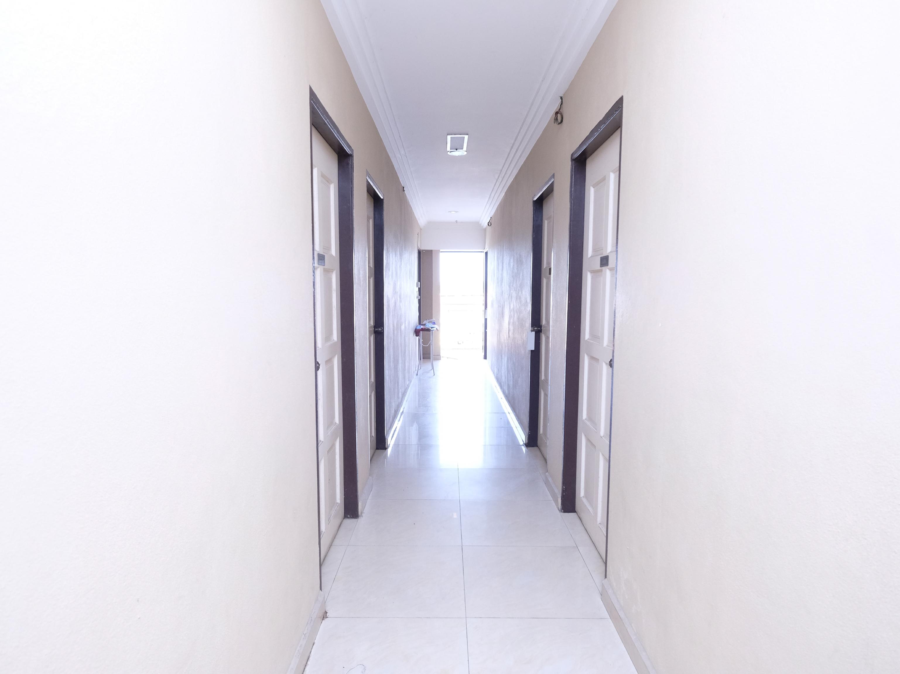 Oyo 717 Mr J Hotel Wakaf Che Yeh 2 Esterno foto