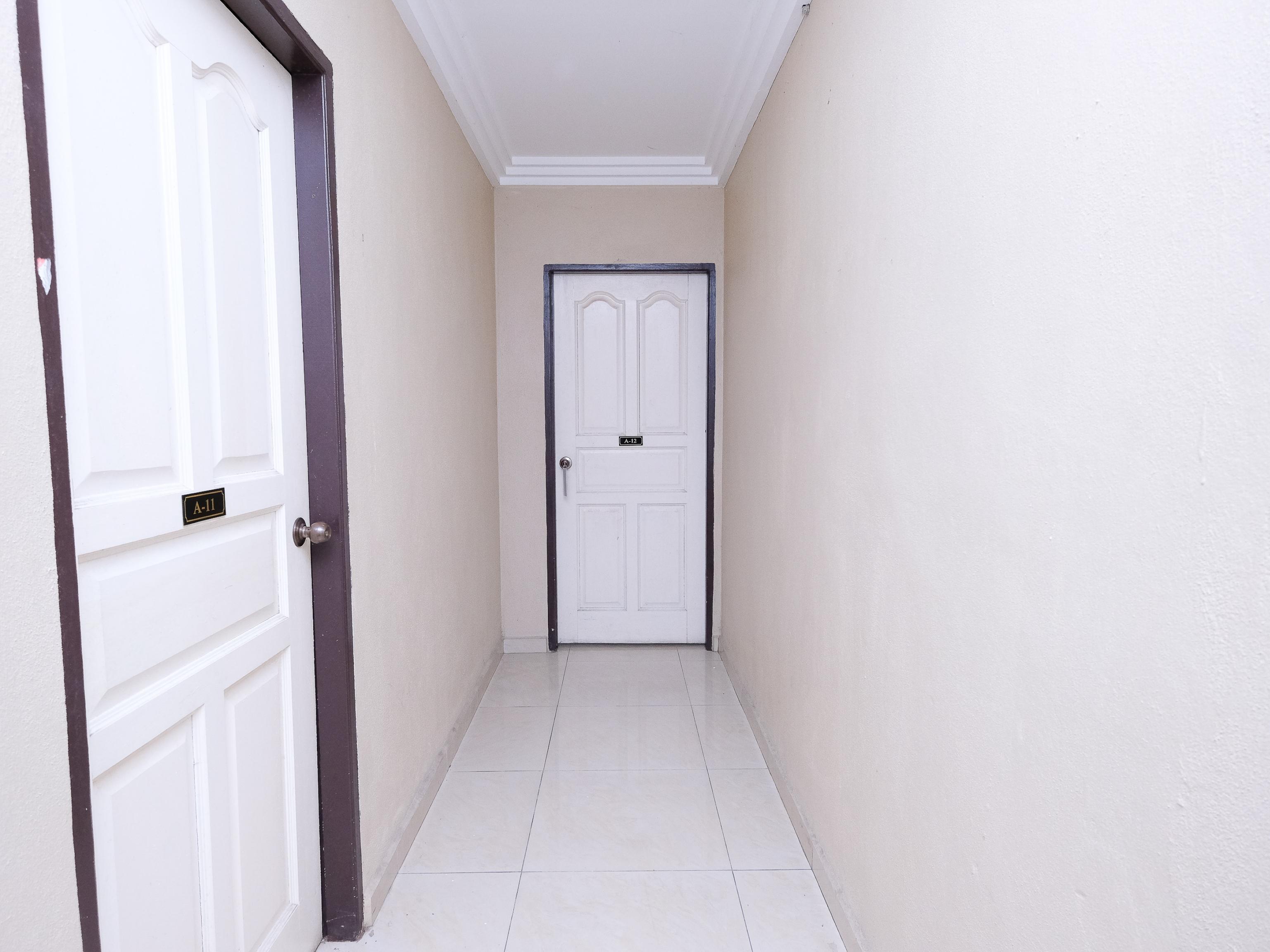 Oyo 717 Mr J Hotel Wakaf Che Yeh 2 Esterno foto