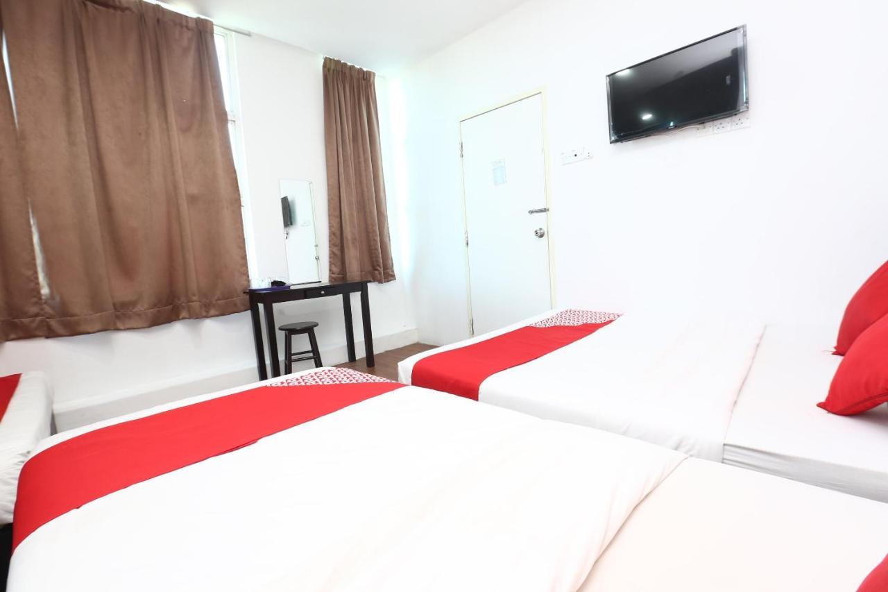Oyo 717 Mr J Hotel Wakaf Che Yeh 2 Esterno foto